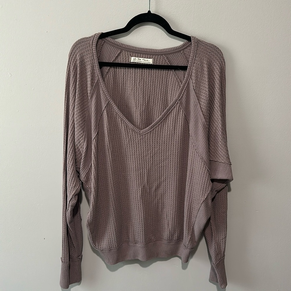 We the Free Dusty Purple Vneck Thermal Sz M